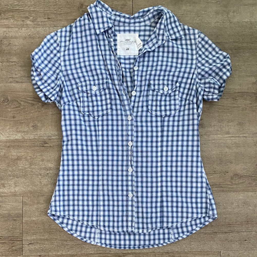 Short sleeve shirt